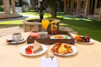 Gran Hotel Cochabamba - breakfast