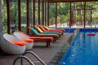 Chillaru Spa & Resort - Pool