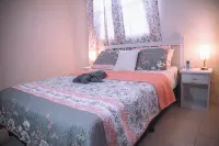 Sunrise Breeze Barbados —Family / Netflix / Fun/ Quiet Hotels in 