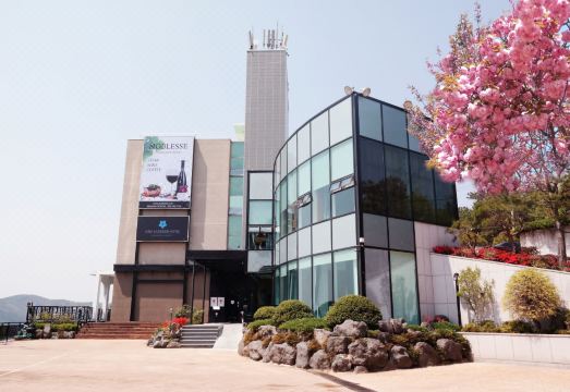 아시아레이크사이드호텔