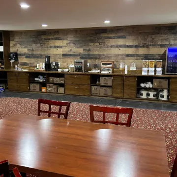 Travelodge by Wyndham Valleyview AB