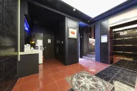 Tomato hotel - 2 ดาว