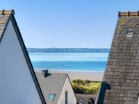 Holiday apartment near the coast