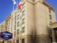 Hampton Inn by Hilton Toronto-Mississauga West Hotels near Erindale GO Station