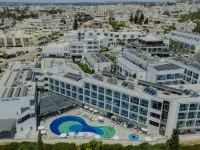 河石酒店 鄰近聖納帕修道院的酒店