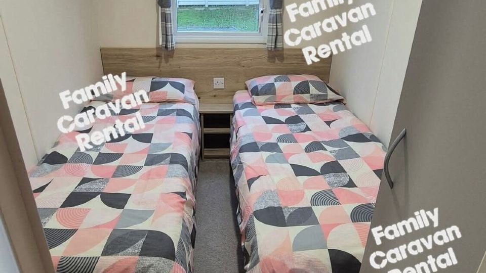 Family Caravan Rental 2 bed Caravan
