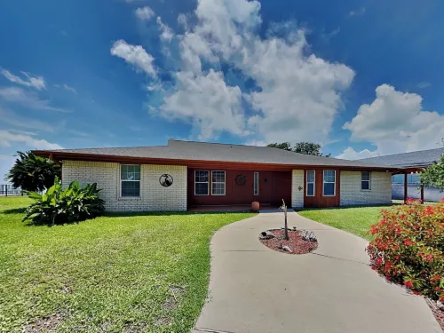 Pierfection Point Hotels in Ingleside