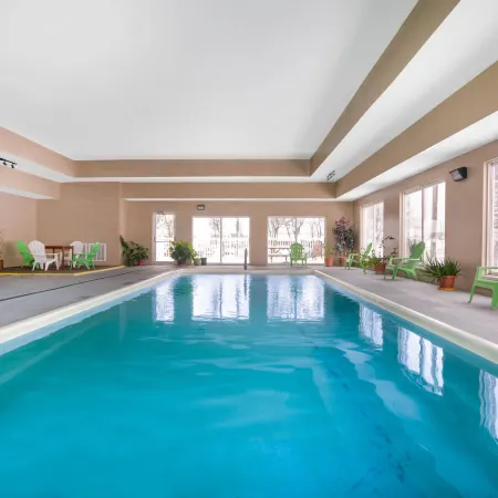 Days Inn & Suites by Wyndham Cuba