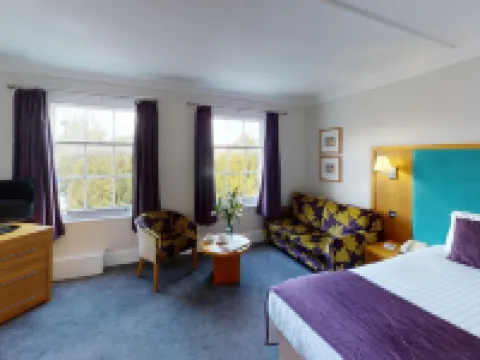The Chequers Hotel Hotels in Newbury