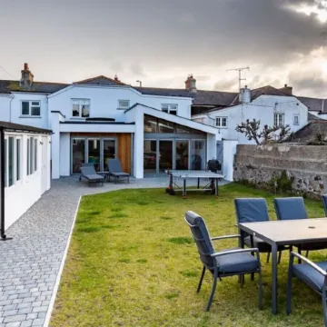 1 Bossiney House in Cornwall