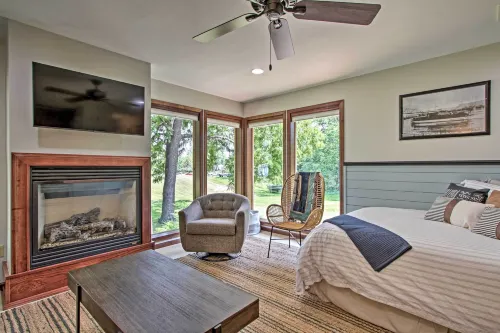 Pet-Friendly Wabasha Studio: Boat, Ski & Explore! - Wifi
