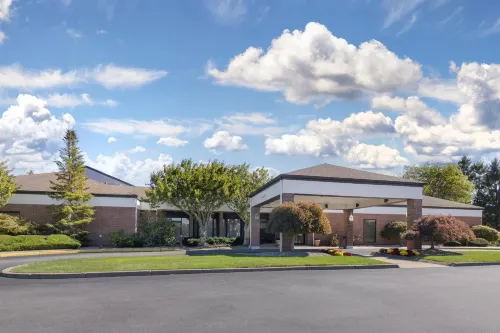 Sonesta Select Newport Middletown Hotels in Middletown