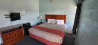 Holiday Host Motel & RV Park