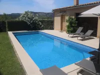Villa in Malaucène near Mount Ventoux - Uima-altaat