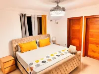 Santiago Amazing 4bedrooms Apt for Group, Spectacular Wifi, Close to all fun Hotels in Licey
