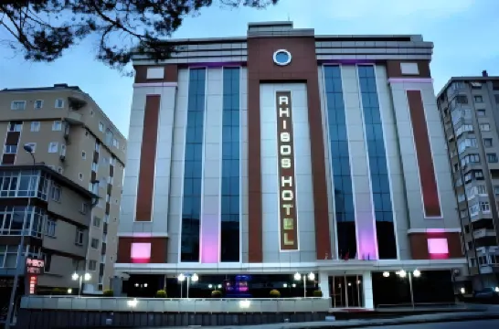 Rhiss Hotel Bostancı Hotels near Bagdat Avenue