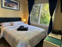 Private Oasis in the Heart of Garran - 3-Star