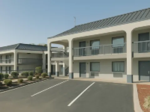 Baymont by Wyndham Fayetteville Hotels in Fayetteville