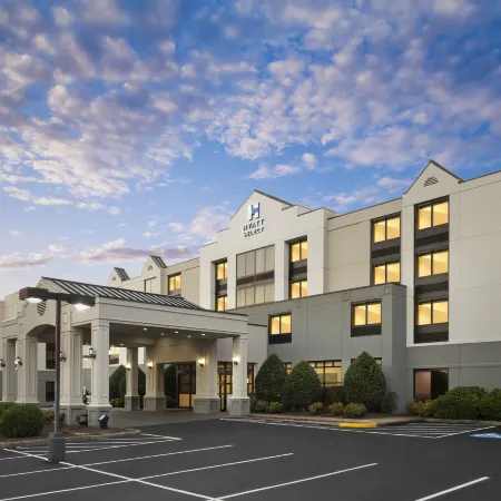 Hyatt Select Richmond/Chester