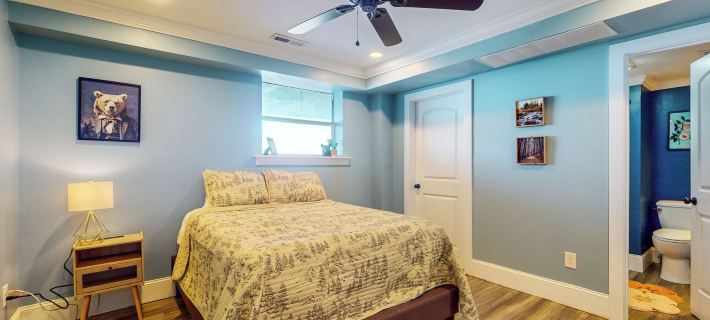 3 BR Home: Dog Friendly w/ Scenic Views & Pool Hotels in Dade County