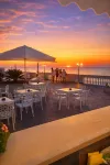 Bloom Tropea