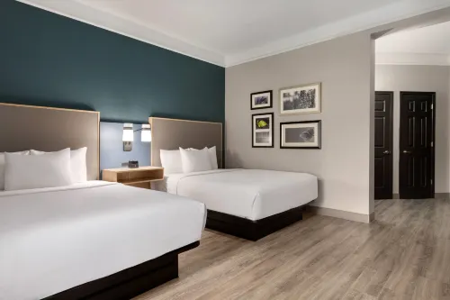 ลากินตา อินน์แอนด์สวีทส์ บายวินด์แฮม ดัลลาส อาร์ลิงตัน เซาท์