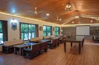 The HighGarden Resort