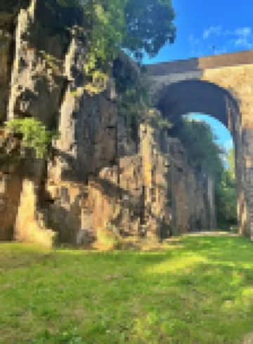 新米爾斯的小屋，靠近峰區