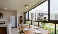 Modern and Sophisticated Apartments Near the Beach in Marau VLL