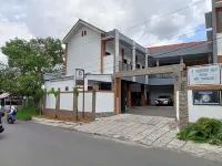 D'Exclusive Guest House - WiFi