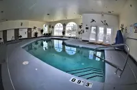 Prospector Hotel & Gambling Hall - Pools