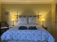 Thorpe Green House Vegetarian Bed & Breakfast