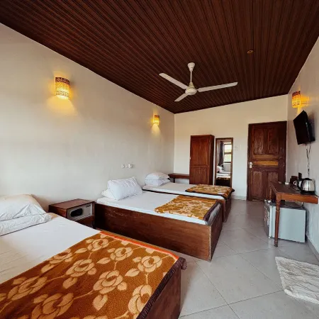 Stonetown Tides Hotel