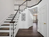 Nookside Grand Estate For 8 Hotels in Hamilton
