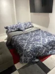 Newly Renovated Two Bedroom Apartment فنادق في 