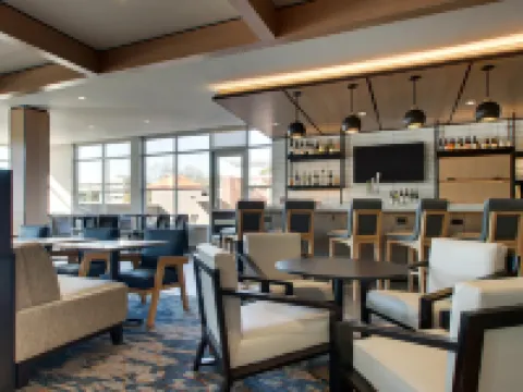 Hyatt House Oak Brook Hotels in Oak Brook