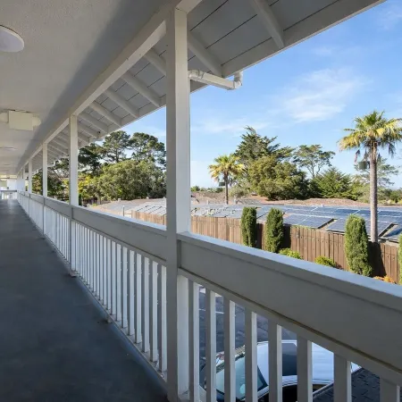 Fisherman's Cove Inn
