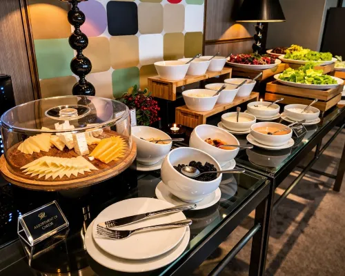 The Platinum Quzoma Suites KLCC Mahlzeiten Photos