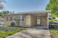 Private Yard & Patio! Tampa Bay Family Getaway - 2-Star