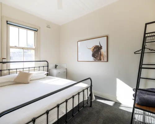 The Middle Hotels in Tumut