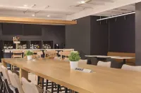 Radisson Hotel Seattle Airport - bar