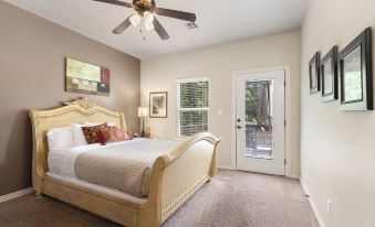 Candlewyck Cove Resort