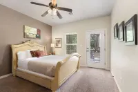 Candlewyck Cove Resort