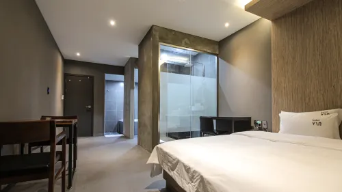 Hotel Vin - Changwon, Jinhae, Yongwon