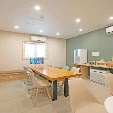 Hotel Leo Changwon Palyong Branch