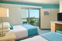 Waikiki Circle Hotel by Castle - balcony