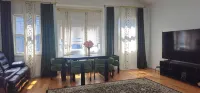 Luxurious 3 bedroom Condo in Jersey City. 10 mins Walk to JSQ Path station