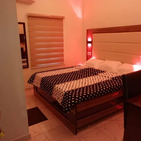 River Leaf Hotel & Suites - Guest Room