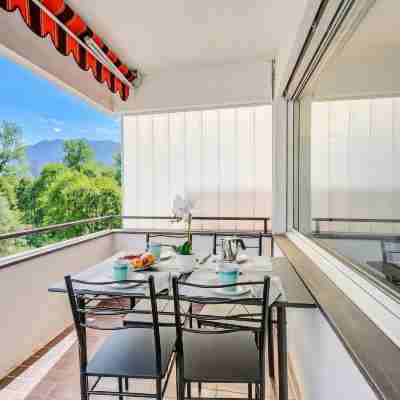 Lido Apartment - Happy Rentals Dining/Meeting Rooms