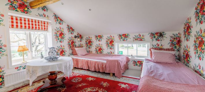 HEM Till Gården Boutique Hotel Отели в г. Вестерос